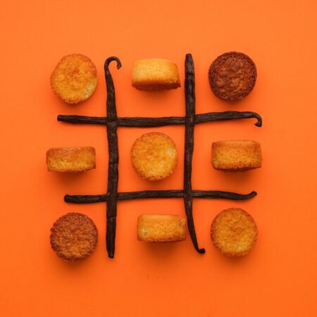 Financiers à la vanille et gousses de vanille – épicerie fine Déli Bo à Nice
